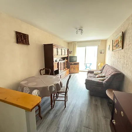 Confortable A 100m De La Plage, Centre-ville Apartamento